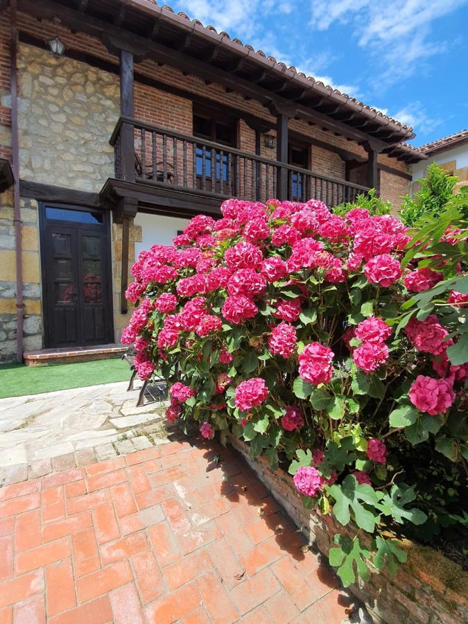 Apartamentos Camino Del Norte Cobreces Exterior photo