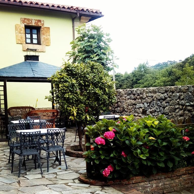 Apartamentos Camino Del Norte Cobreces Exterior photo